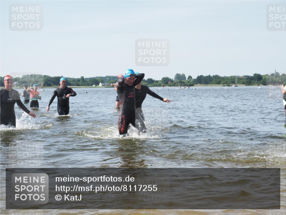 22.06.2025 - Viking Triathlon KatJ http://msf.ph/oto/8117255 22.06.2025 10:44:14 Schwimmen 103, 123, 130, 343, 439, 442, 467, 637, 650 meine-sportfotos.de