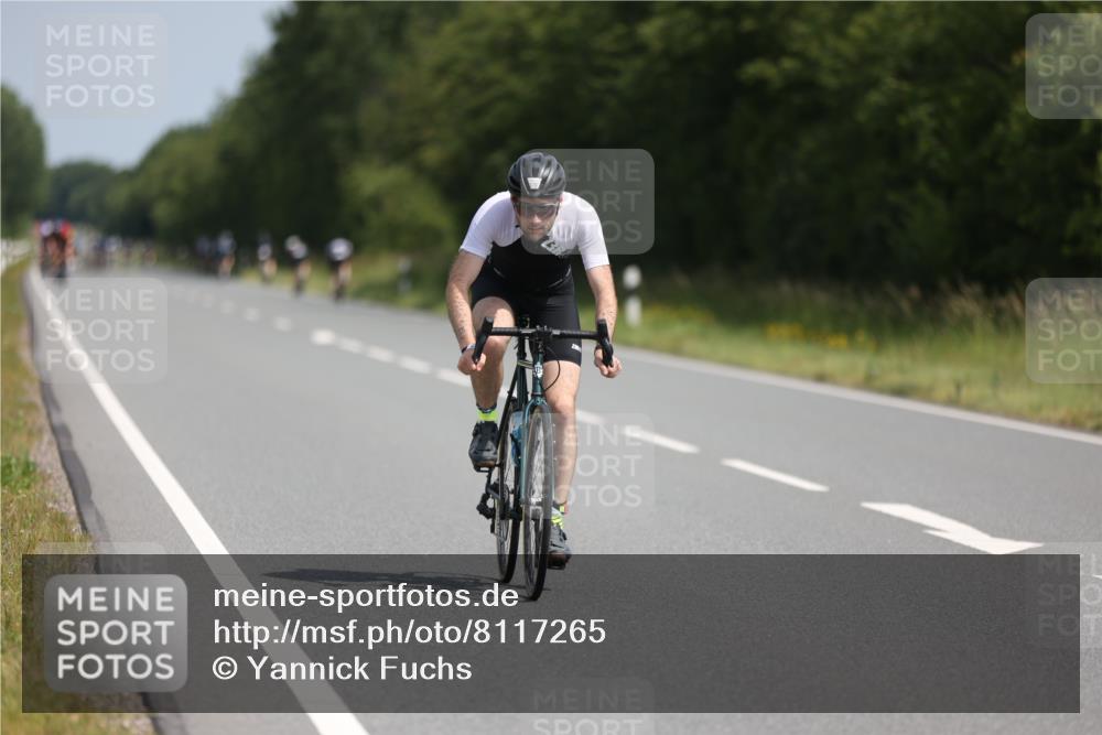 22.06.2025 - Viking Triathlon Yannick Fuchs http://msf.ph/oto/8117265 22.06.2025 11:42:29 Radfahren 34, 162, 177, 378, 398, 474 meine-sportfotos.de