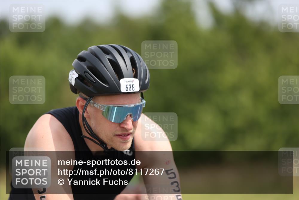 22.06.2025 - Viking Triathlon Yannick Fuchs http://msf.ph/oto/8117267 22.06.2025 12:21:20 Radfahren 71, 186, 236, 255, 395, 535, 621 meine-sportfotos.de