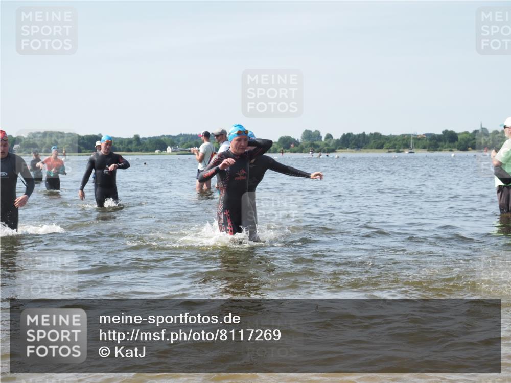 22.06.2025 - Viking Triathlon KatJ http://msf.ph/oto/8117269 22.06.2025 10:44:14 Schwimmen 103, 123, 130, 343, 439, 442, 467, 637, 650 meine-sportfotos.de