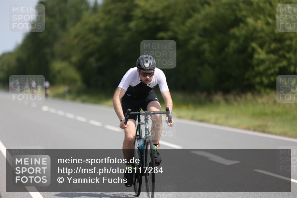 22.06.2025 - Viking Triathlon Yannick Fuchs http://msf.ph/oto/8117284 22.06.2025 11:42:29 Radfahren 34, 162, 177, 378, 398, 474 meine-sportfotos.de