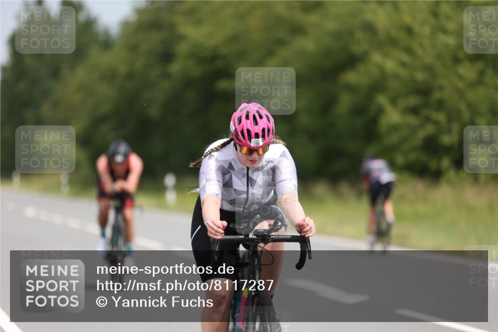22.06.2025 - Viking Triathlon Yannick Fuchs http://msf.ph/oto/8117287 22.06.2025 12:21:29 Radfahren 89, 147, 186, 236, 255, 327 meine-sportfotos.de