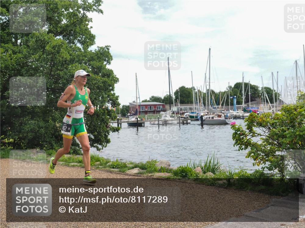 22.06.2025 - Viking Triathlon KatJ http://msf.ph/oto/8117289 22.06.2025 13:27:09 Laufen 162 meine-sportfotos.de