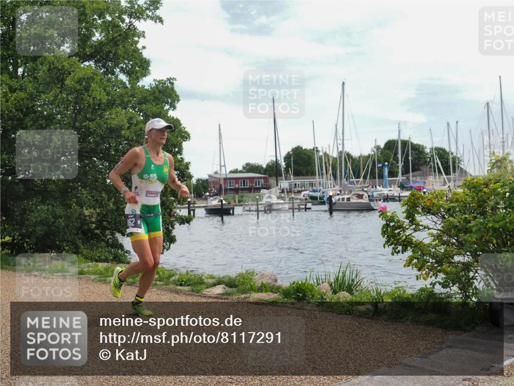 22.06.2025 - Viking Triathlon KatJ http://msf.ph/oto/8117291 22.06.2025 13:27:09 Laufen 162 meine-sportfotos.de