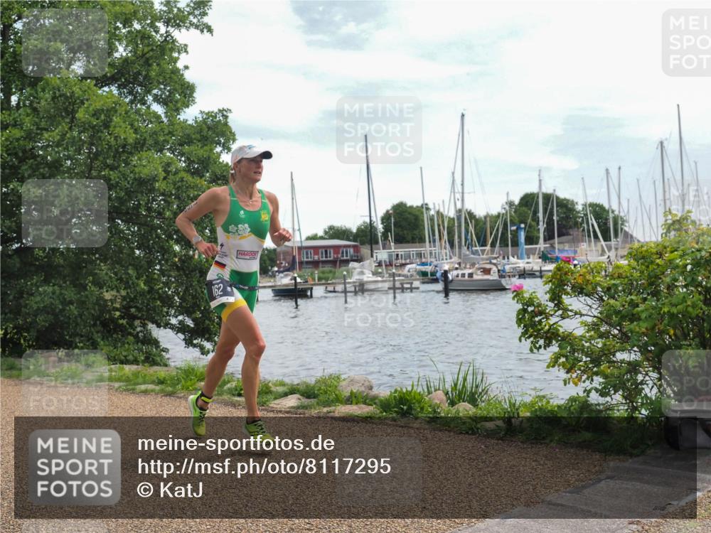 22.06.2025 - Viking Triathlon KatJ http://msf.ph/oto/8117295 22.06.2025 13:27:09 Laufen 162 meine-sportfotos.de