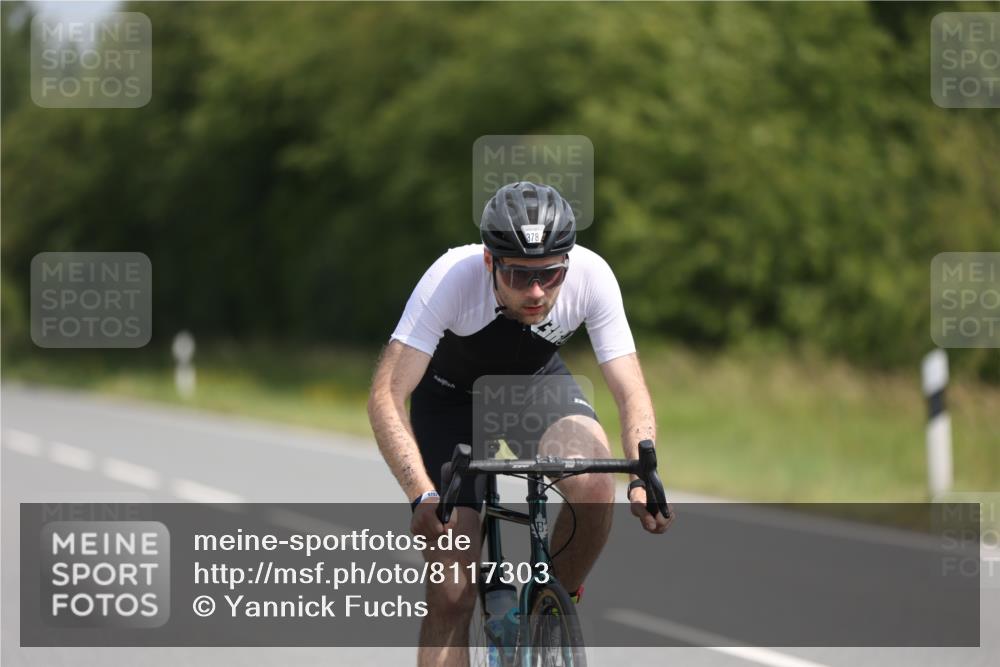 22.06.2025 - Viking Triathlon Yannick Fuchs http://msf.ph/oto/8117303 22.06.2025 11:42:30 Radfahren 34, 162, 177, 378, 398, 474 meine-sportfotos.de