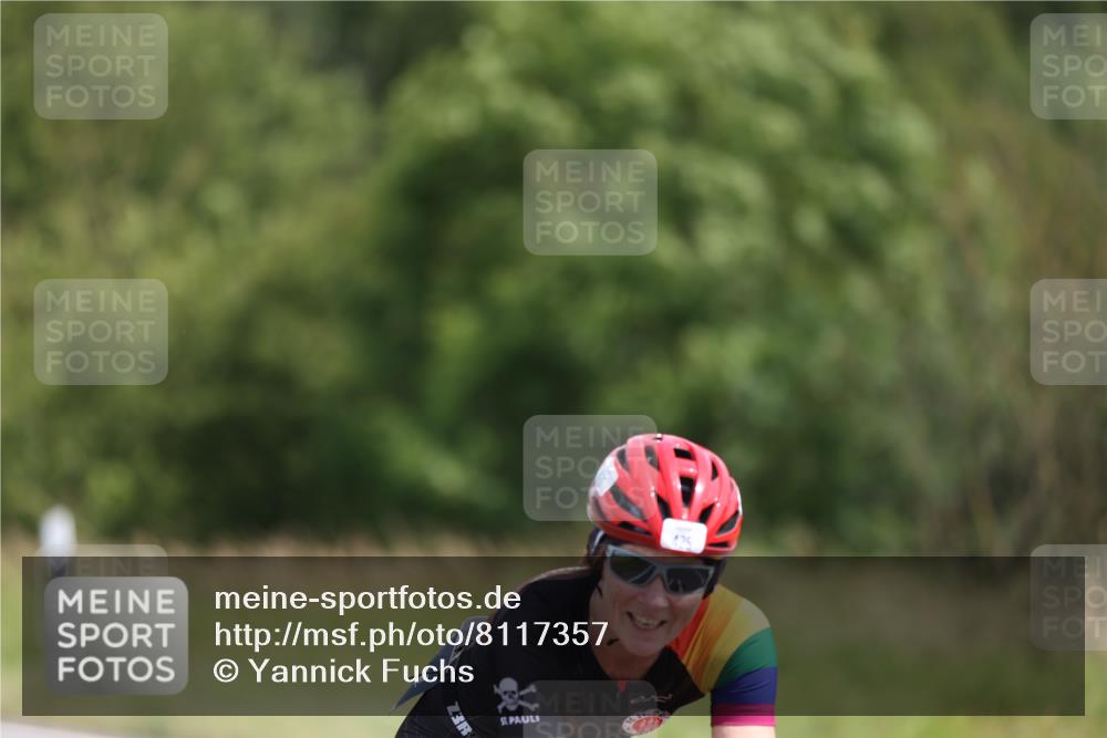 22.06.2025 - Viking Triathlon Yannick Fuchs http://msf.ph/oto/8117357 22.06.2025 11:42:45 Radfahren 2, 45, 74, 81, 102, 365, 414, 425, 441, 610 meine-sportfotos.de