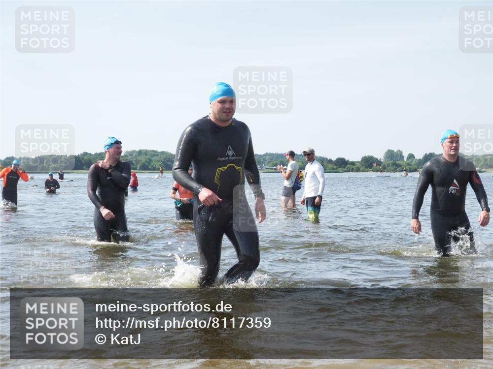 22.06.2025 - Viking Triathlon KatJ http://msf.ph/oto/8117359 22.06.2025 10:44:20 Schwimmen 103, 123, 130, 205, 439, 467, 650 meine-sportfotos.de
