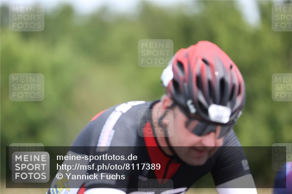 22.06.2025 - Viking Triathlon Yannick Fuchs http://msf.ph/oto/8117389 22.06.2025 12:21:46 Radfahren 63, 199, 442, 610 meine-sportfotos.de