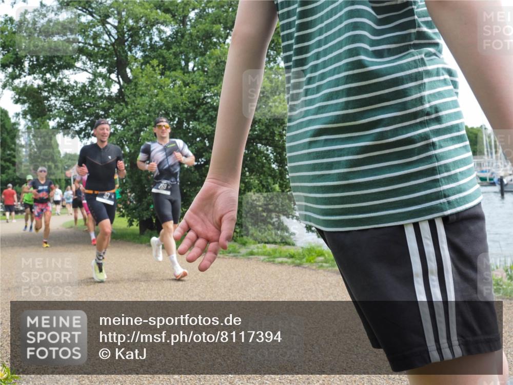 22.06.2025 - Viking Triathlon KatJ http://msf.ph/oto/8117394 22.06.2025 13:27:52 Laufen 72, 93, 269, 287, 618 meine-sportfotos.de