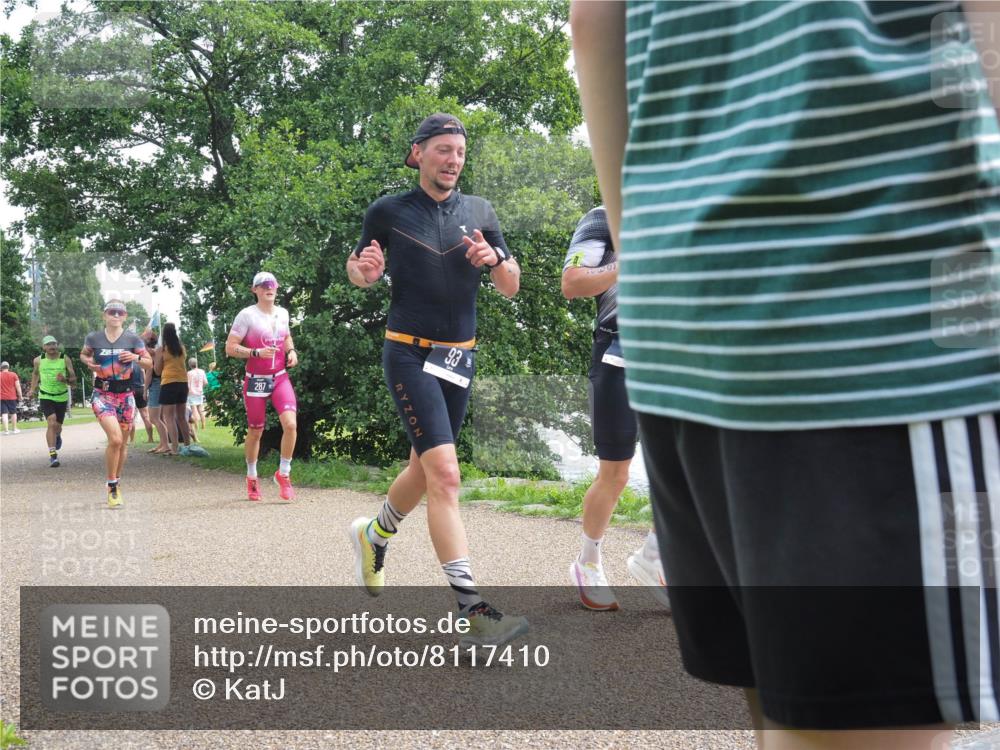 22.06.2025 - Viking Triathlon KatJ http://msf.ph/oto/8117410 22.06.2025 13:27:52 Laufen 72, 93, 269, 287, 618 meine-sportfotos.de