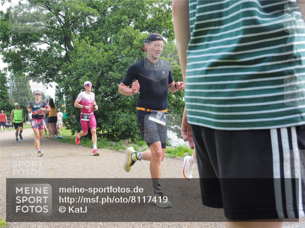 22.06.2025 - Viking Triathlon KatJ http://msf.ph/oto/8117419 22.06.2025 13:27:53 Laufen 72, 93, 269, 287, 618 meine-sportfotos.de