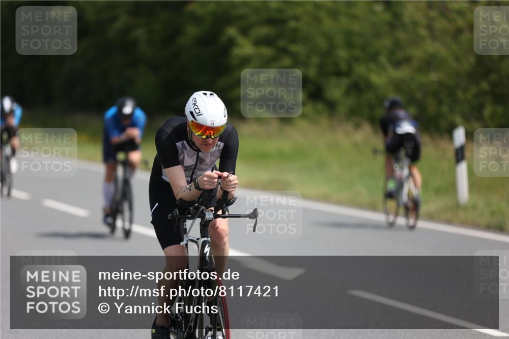 22.06.2025 - Viking Triathlon Yannick Fuchs http://msf.ph/oto/8117421 22.06.2025 11:42:50 Radfahren 2, 45, 74, 81, 102, 365, 414, 441, 610, 661 meine-sportfotos.de