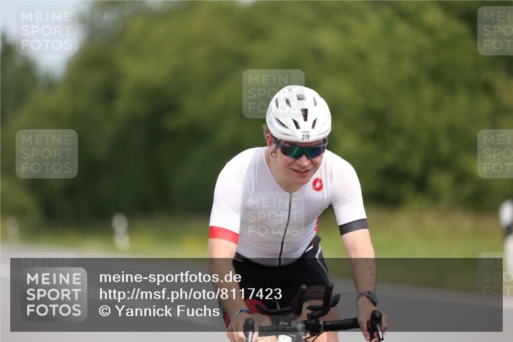 22.06.2025 - Viking Triathlon Yannick Fuchs http://msf.ph/oto/8117423 22.06.2025 12:21:57 Radfahren 6, 109, 278, 318, 350, 377, 442, 493, 606 meine-sportfotos.de