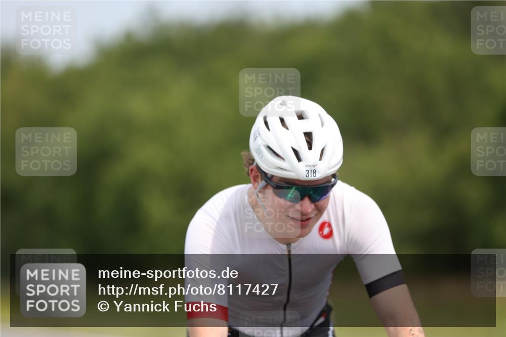 22.06.2025 - Viking Triathlon Yannick Fuchs http://msf.ph/oto/8117427 22.06.2025 12:21:58 Radfahren 6, 109, 278, 318, 350, 377, 442, 493, 606 meine-sportfotos.de