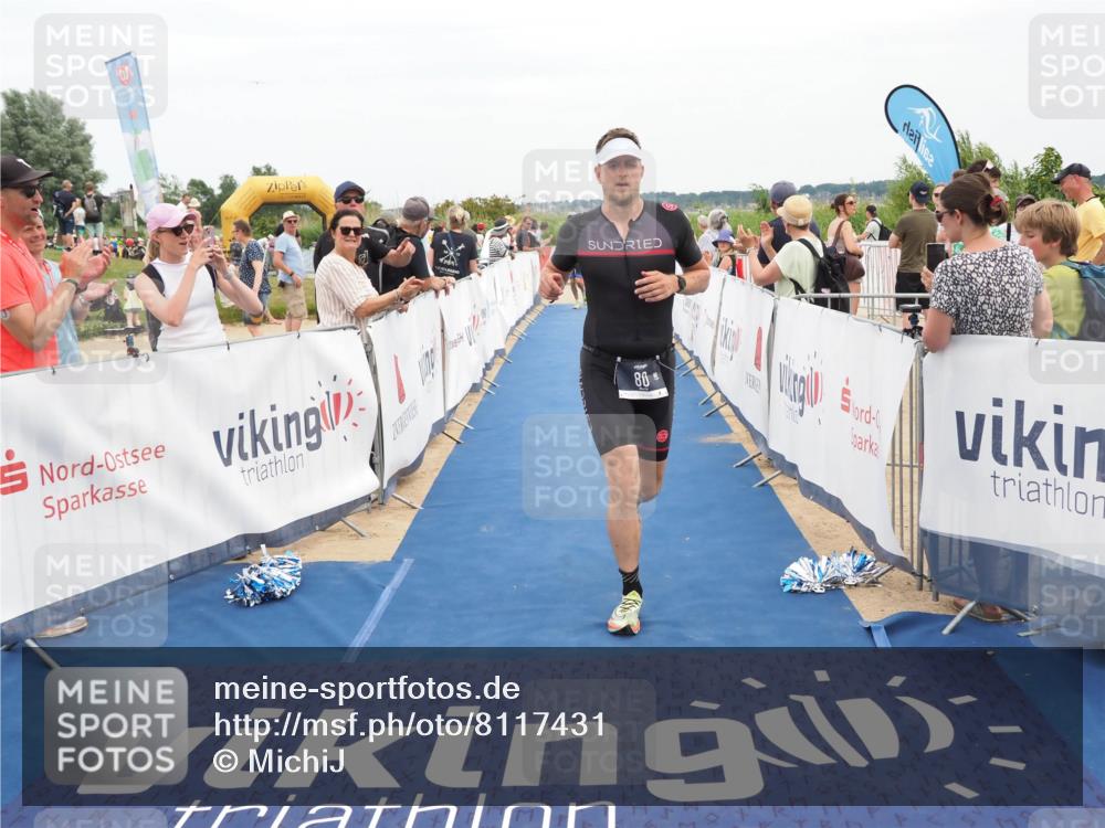 22.06.2025 - Viking Triathlon MichiJ http://msf.ph/oto/8117431 22.06.2025 15:07:27 Ziel 80 meine-sportfotos.de
