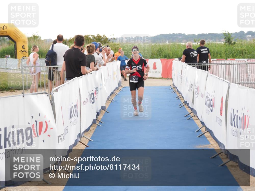 22.06.2025 - Viking Triathlon MichiJ http://msf.ph/oto/8117434 22.06.2025 16:27:44 Ziel 142 meine-sportfotos.de