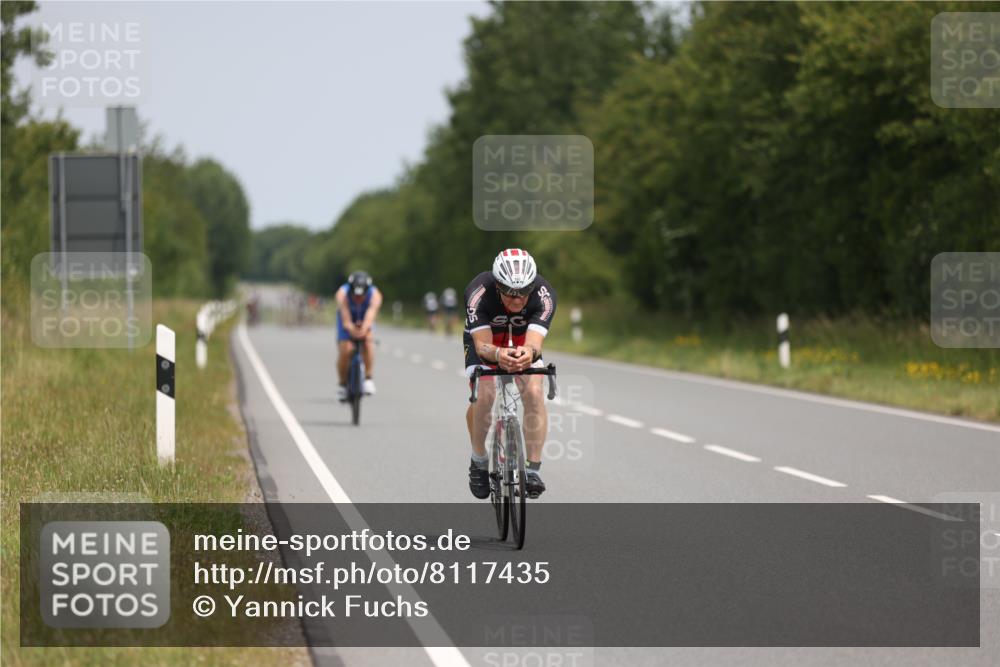 22.06.2025 - Viking Triathlon Yannick Fuchs http://msf.ph/oto/8117435 22.06.2025 12:22:01 Radfahren 6, 109, 278, 318, 350, 377, 493, 606 meine-sportfotos.de