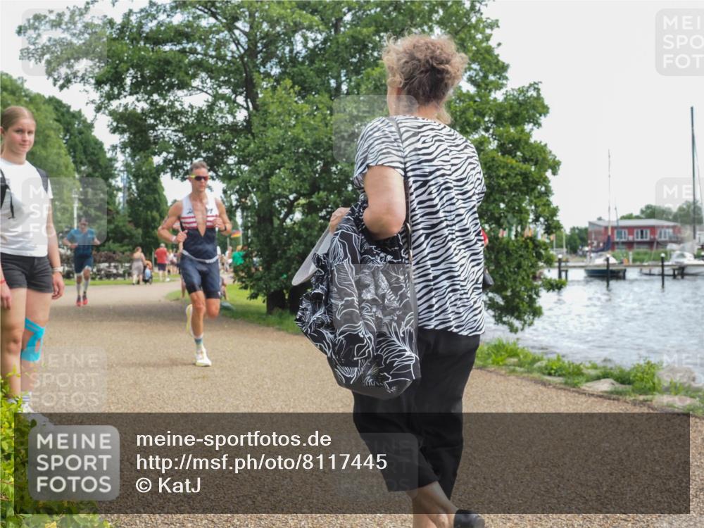 22.06.2025 - Viking Triathlon KatJ http://msf.ph/oto/8117445 22.06.2025 13:28:01 Laufen 95, 340 meine-sportfotos.de