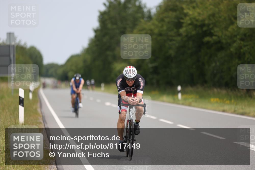 22.06.2025 - Viking Triathlon Yannick Fuchs http://msf.ph/oto/8117449 22.06.2025 12:22:01 Radfahren 6, 109, 278, 318, 350, 377, 493, 606 meine-sportfotos.de