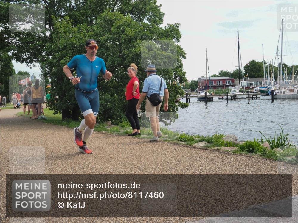 22.06.2025 - Viking Triathlon KatJ http://msf.ph/oto/8117460 22.06.2025 13:28:04 Laufen 95, 340 meine-sportfotos.de