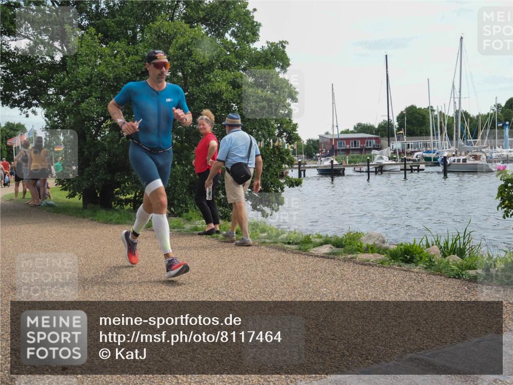 22.06.2025 - Viking Triathlon KatJ http://msf.ph/oto/8117464 22.06.2025 13:28:04 Laufen 95, 340 meine-sportfotos.de