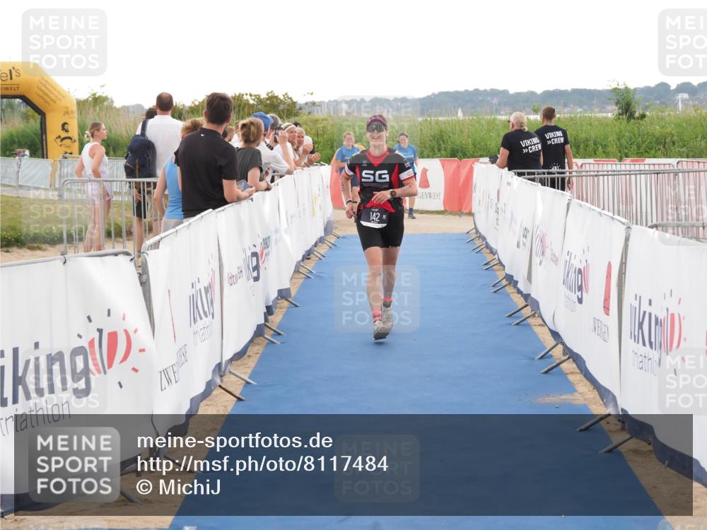 22.06.2025 - Viking Triathlon MichiJ http://msf.ph/oto/8117484 22.06.2025 16:27:45 Ziel 142, 633 meine-sportfotos.de