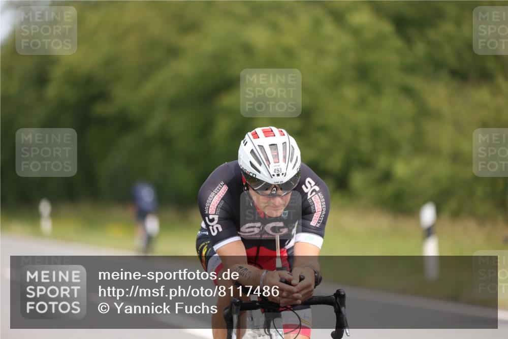 22.06.2025 - Viking Triathlon Yannick Fuchs http://msf.ph/oto/8117486 22.06.2025 12:22:03 Radfahren 6, 109, 350, 493 meine-sportfotos.de