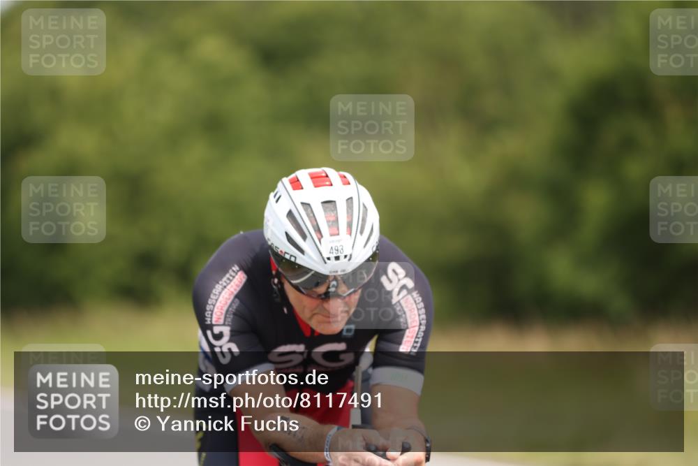 22.06.2025 - Viking Triathlon Yannick Fuchs http://msf.ph/oto/8117491 22.06.2025 12:22:03 Radfahren 6, 109, 350, 493 meine-sportfotos.de