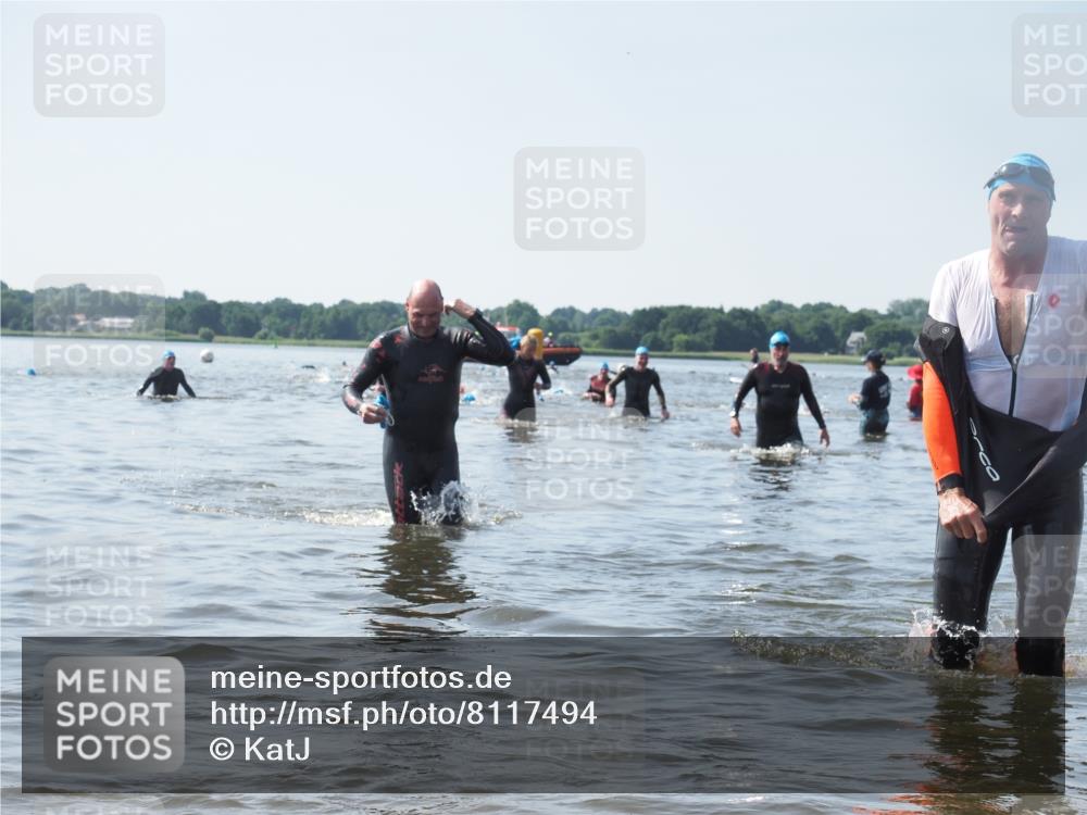 22.06.2025 - Viking Triathlon KatJ http://msf.ph/oto/8117494 22.06.2025 10:44:34 Schwimmen 18, 205, 219, 446 meine-sportfotos.de