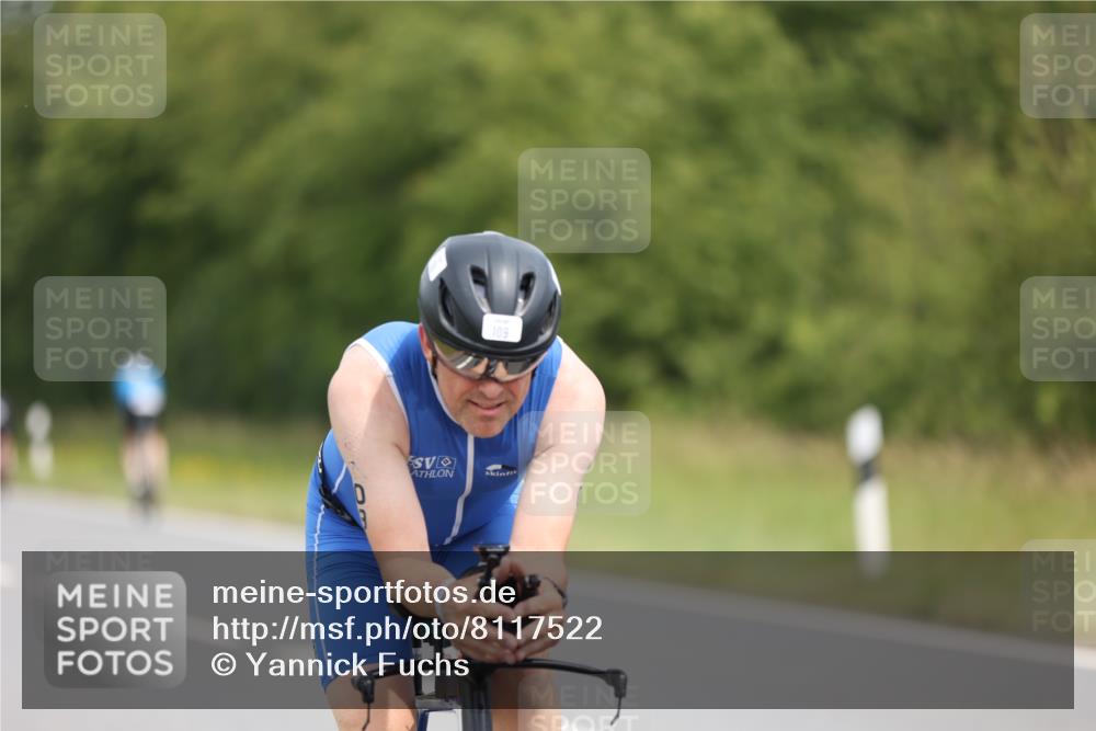 22.06.2025 - Viking Triathlon Yannick Fuchs http://msf.ph/oto/8117522 22.06.2025 12:22:06 Radfahren 6, 109, 493 meine-sportfotos.de