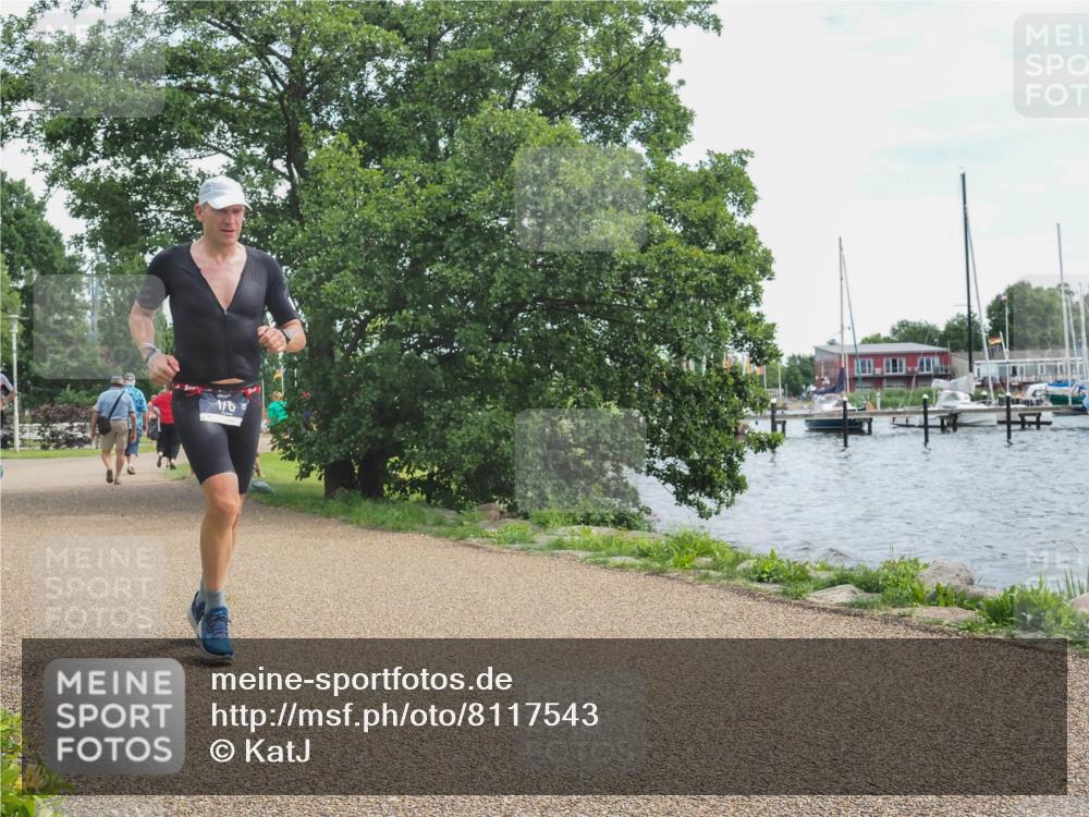 22.06.2025 - Viking Triathlon KatJ http://msf.ph/oto/8117543 22.06.2025 13:28:25 Laufen 176, 360 meine-sportfotos.de