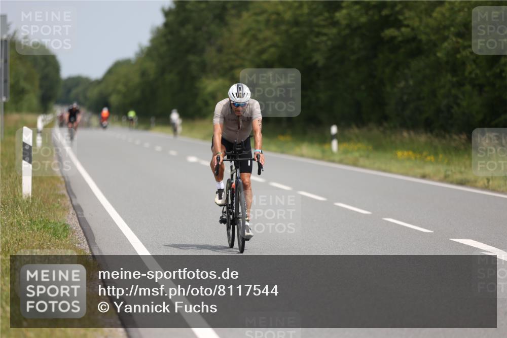 22.06.2025 - Viking Triathlon Yannick Fuchs http://msf.ph/oto/8117544 22.06.2025 12:22:40 Radfahren 127, 135, 342, 551, 644 meine-sportfotos.de