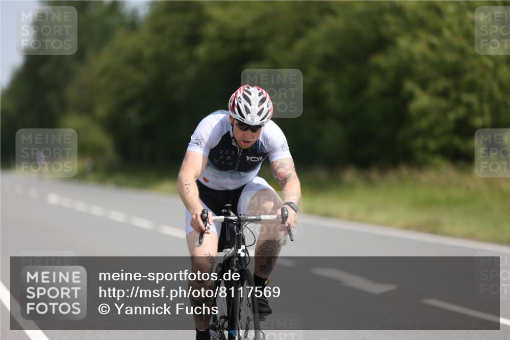 22.06.2025 - Viking Triathlon Yannick Fuchs http://msf.ph/oto/8117569 22.06.2025 11:43:02 Radfahren 21, 76, 91, 157, 332, 623, 633 meine-sportfotos.de