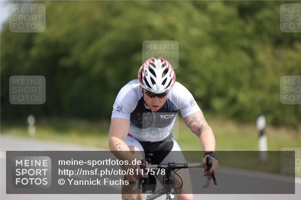 22.06.2025 - Viking Triathlon Yannick Fuchs http://msf.ph/oto/8117578 22.06.2025 11:43:03 Radfahren 21, 76, 91, 157, 332, 623, 633 meine-sportfotos.de