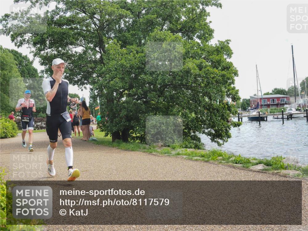 22.06.2025 - Viking Triathlon KatJ http://msf.ph/oto/8117579 22.06.2025 13:28:27 Laufen 150, 176, 360 meine-sportfotos.de
