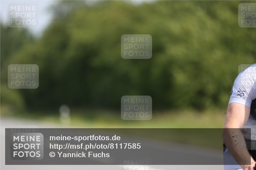 22.06.2025 - Viking Triathlon Yannick Fuchs http://msf.ph/oto/8117585 22.06.2025 11:43:03 Radfahren 21, 76, 91, 157, 332, 623, 633 meine-sportfotos.de