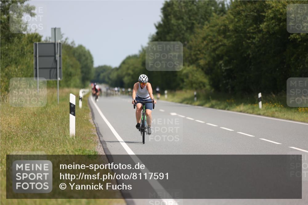 22.06.2025 - Viking Triathlon Yannick Fuchs http://msf.ph/oto/8117591 22.06.2025 11:43:04 Radfahren 21, 46, 76, 91, 157, 332, 334, 623, 633 meine-sportfotos.de