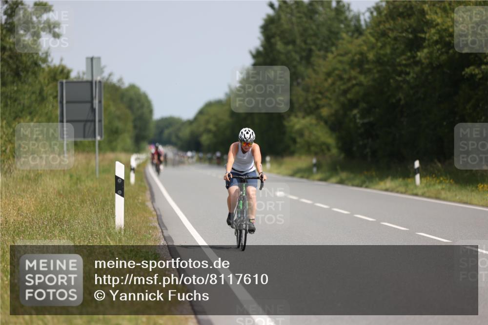 22.06.2025 - Viking Triathlon Yannick Fuchs http://msf.ph/oto/8117610 22.06.2025 11:43:04 Radfahren 21, 46, 76, 91, 157, 332, 334, 623, 633 meine-sportfotos.de
