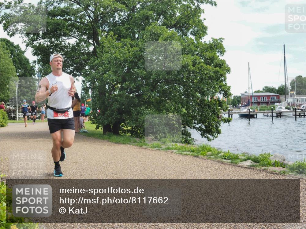 22.06.2025 - Viking Triathlon KatJ http://msf.ph/oto/8117662 22.06.2025 13:28:51 Laufen 658 meine-sportfotos.de