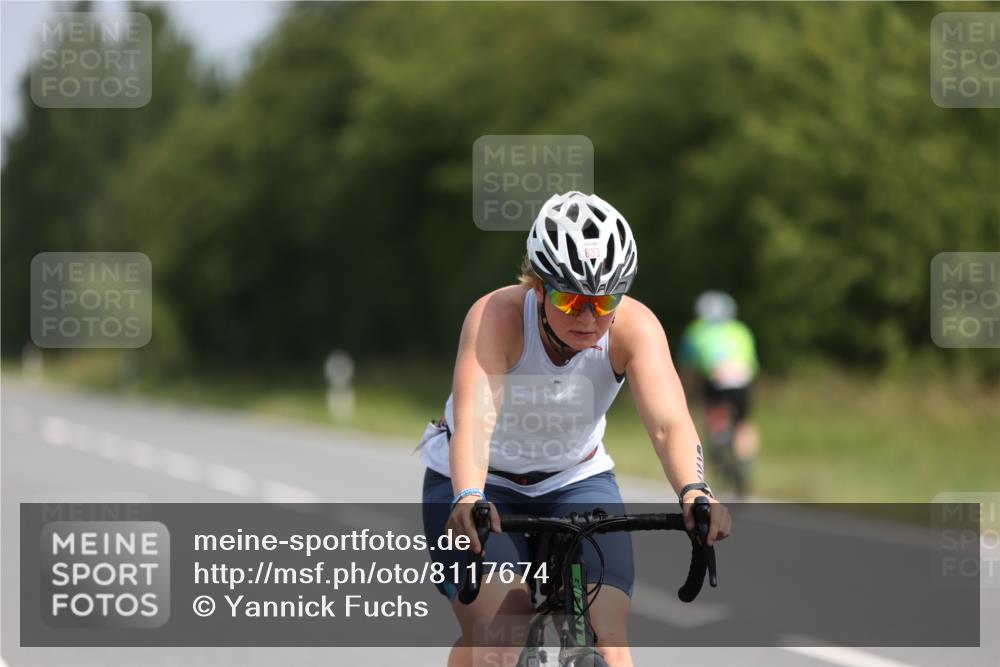 22.06.2025 - Viking Triathlon Yannick Fuchs http://msf.ph/oto/8117674 22.06.2025 11:43:08 Radfahren 21, 46, 91, 157, 179, 332, 334, 633 meine-sportfotos.de