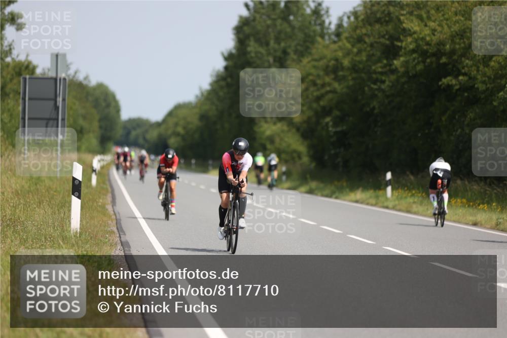 22.06.2025 - Viking Triathlon Yannick Fuchs http://msf.ph/oto/8117710 22.06.2025 11:43:18 Radfahren 46, 155, 179, 215, 334, 533, 643 meine-sportfotos.de