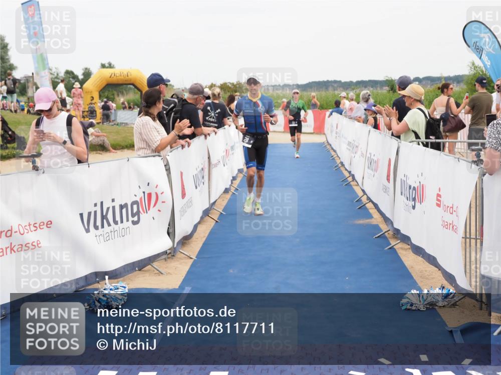22.06.2025 - Viking Triathlon MichiJ http://msf.ph/oto/8117711 22.06.2025 15:07:34 Ziel 28, 113 meine-sportfotos.de