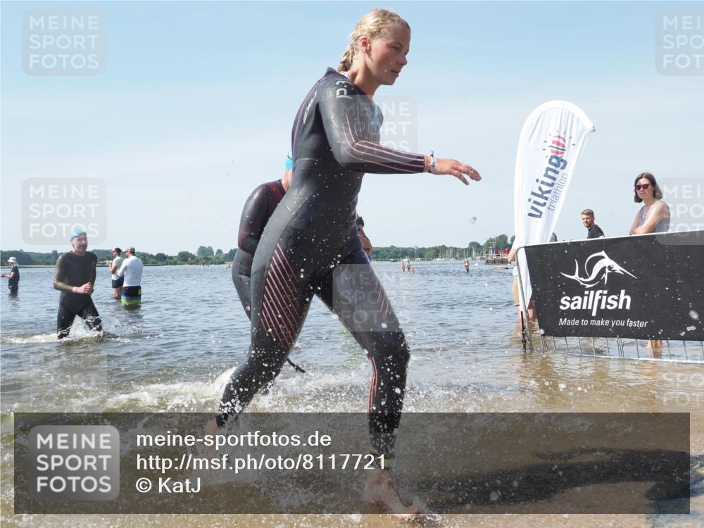 22.06.2025 - Viking Triathlon KatJ http://msf.ph/oto/8117721 22.06.2025 10:44:50 Schwimmen 18, 168, 440, 446, 638, 653 meine-sportfotos.de