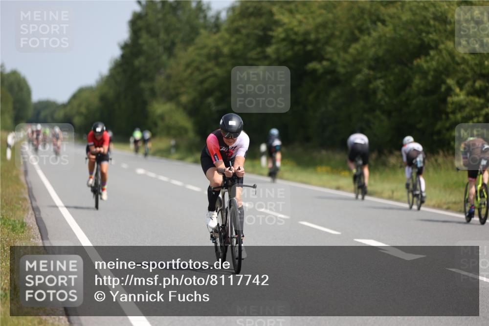 22.06.2025 - Viking Triathlon Yannick Fuchs http://msf.ph/oto/8117742 22.06.2025 11:43:20 Radfahren 155, 215, 533, 643 meine-sportfotos.de