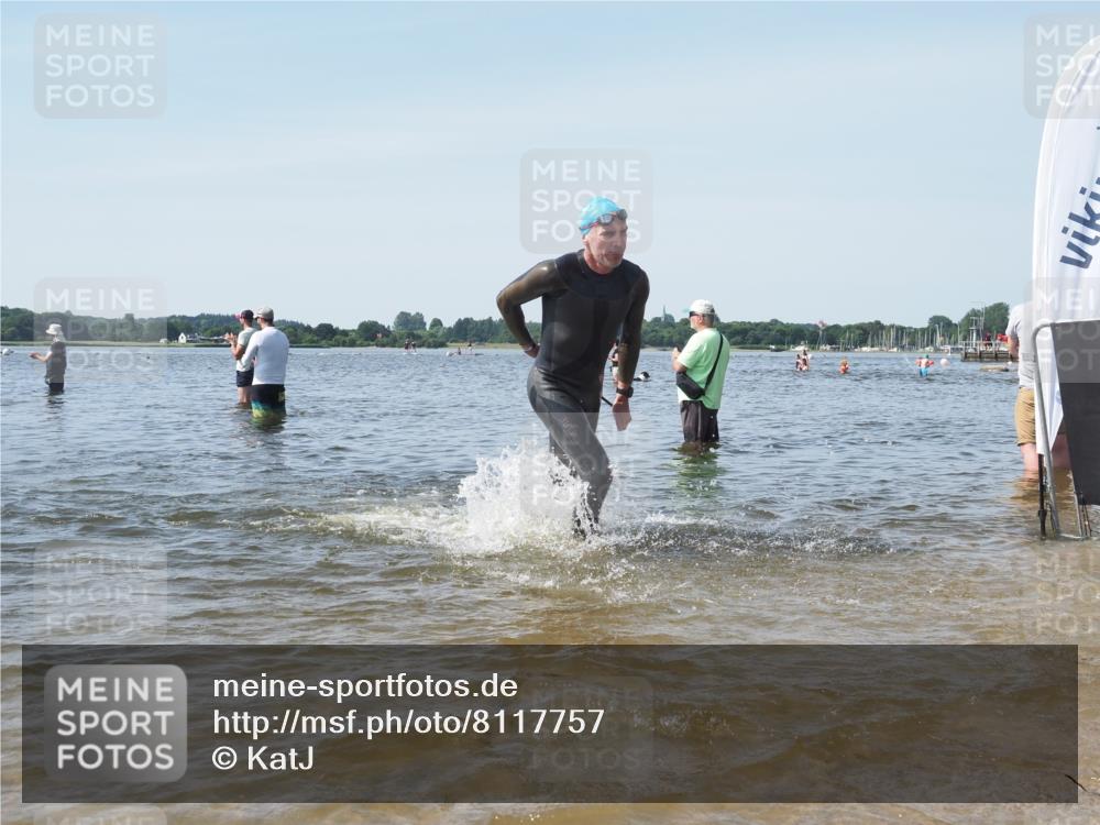 22.06.2025 - Viking Triathlon KatJ http://msf.ph/oto/8117757 22.06.2025 10:44:52 Schwimmen 18, 39, 168, 440, 446, 638, 653 meine-sportfotos.de