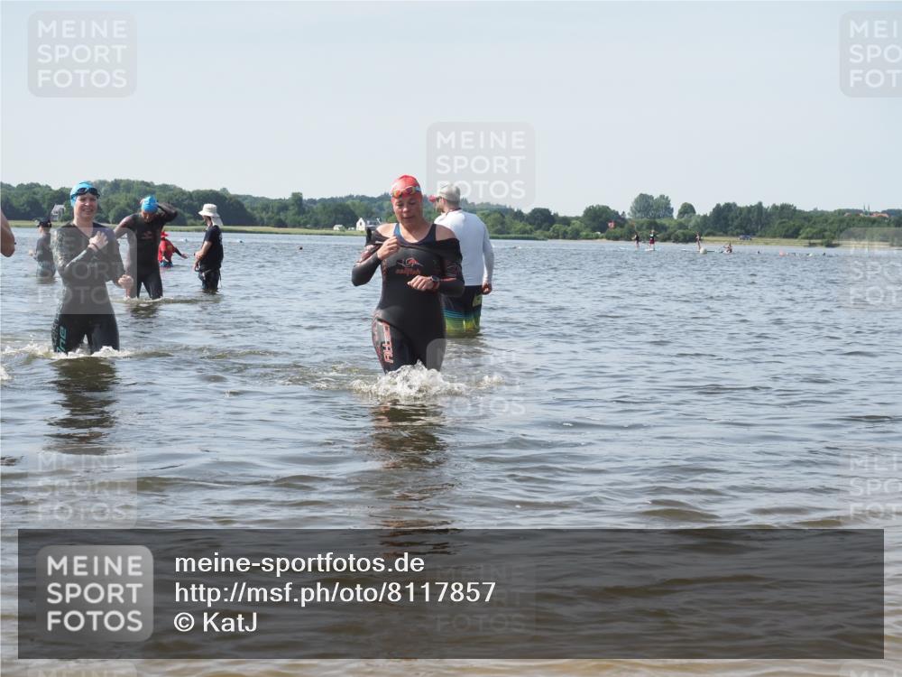 22.06.2025 - Viking Triathlon KatJ http://msf.ph/oto/8117857 22.06.2025 10:45:00 Schwimmen 39, 168, 346, 493, 638, 653 meine-sportfotos.de