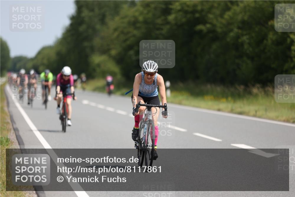 22.06.2025 - Viking Triathlon Yannick Fuchs http://msf.ph/oto/8117861 22.06.2025 11:43:31 Radfahren 183, 197, 364, 372, 418, 518, 525, 632, 643 meine-sportfotos.de