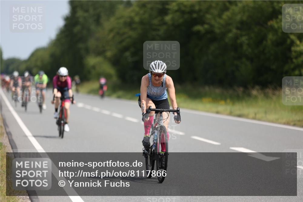 22.06.2025 - Viking Triathlon Yannick Fuchs http://msf.ph/oto/8117866 22.06.2025 11:43:31 Radfahren 183, 197, 364, 372, 418, 518, 525, 632, 643 meine-sportfotos.de