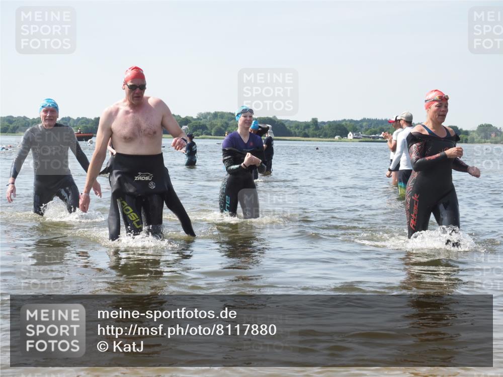 22.06.2025 - Viking Triathlon KatJ http://msf.ph/oto/8117880 22.06.2025 10:45:01 Schwimmen 39, 168, 346, 493, 638, 653 meine-sportfotos.de